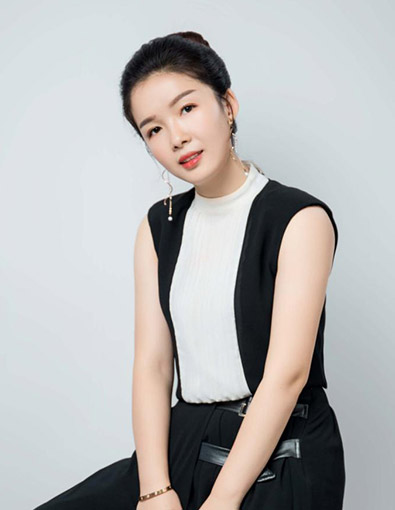 余丽鸿_设计总监